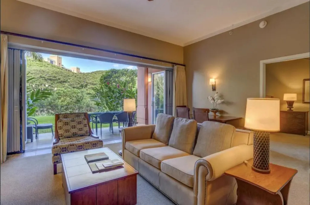 Ground Floor Largest 1BR w/yard at Prestigious Honua Kai K146