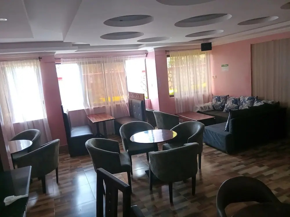 Keriwest Hotel