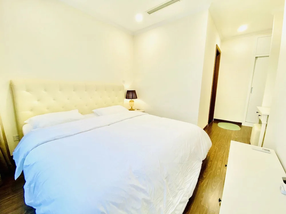 Vinhomes Luxstay Apartment
