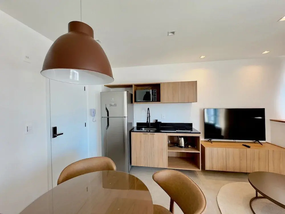 Apto completo em Pinheiros. Estilo e Conforto