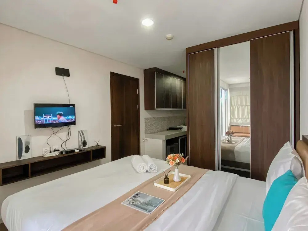 Cozy And Comfort Living Studio At Enviro Apartment