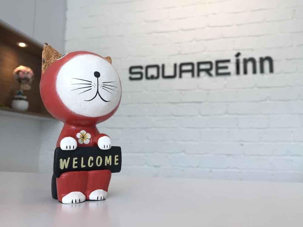 Square Inn