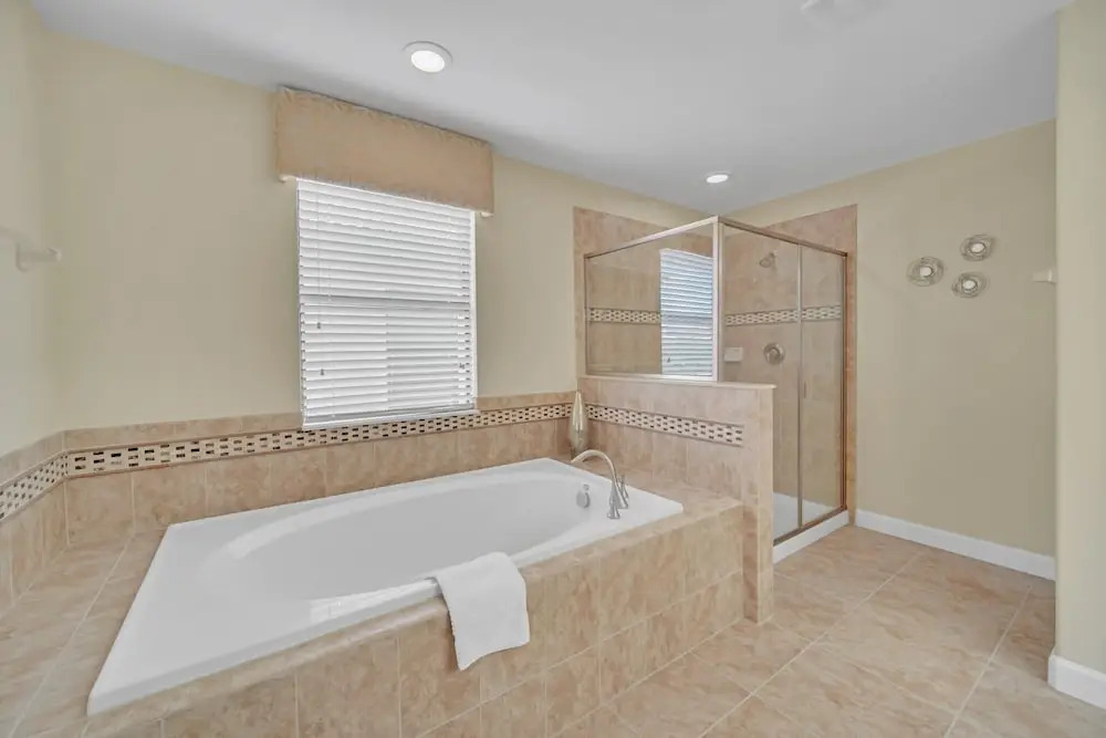 Perfect for Families Comfortable Villa with Private Pool Area close to Parks and Shopping