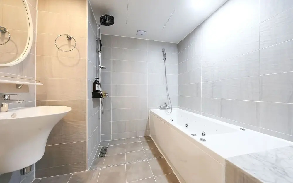 Changwon Boutique Hotel Gung