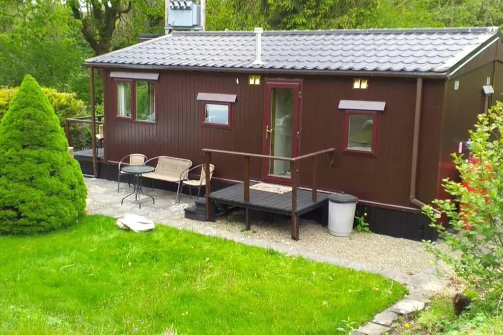 8F Lakeside Lodge Caer Beris Builth Wells