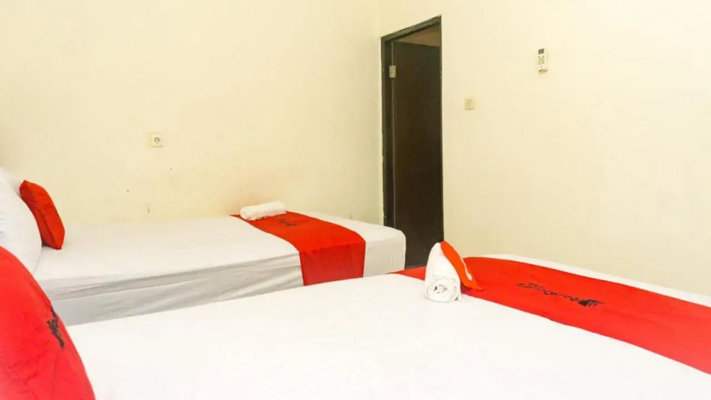 Hotel Surya Java by RedDoorz