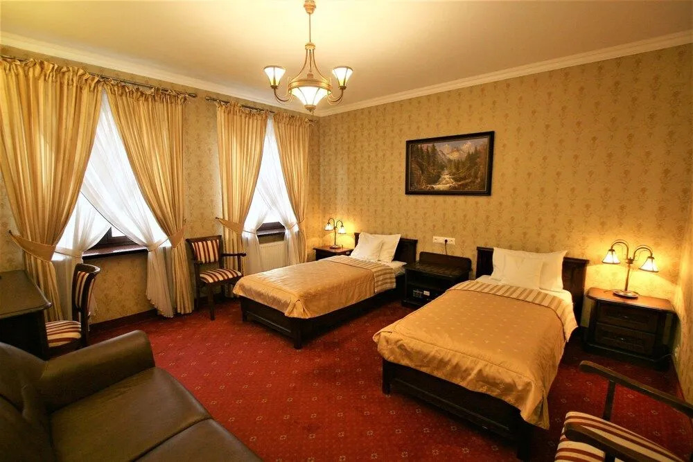 Hotel Sarmata Zespół Dworski