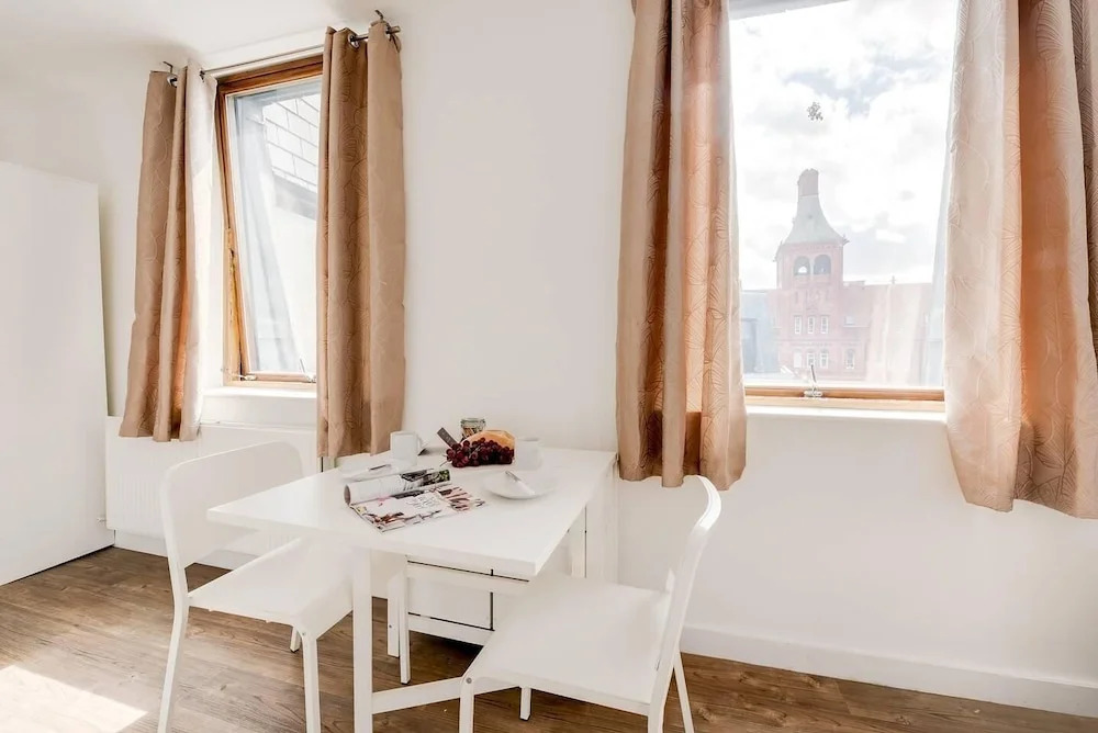 Beautiful studio with city views, in Liverpool!