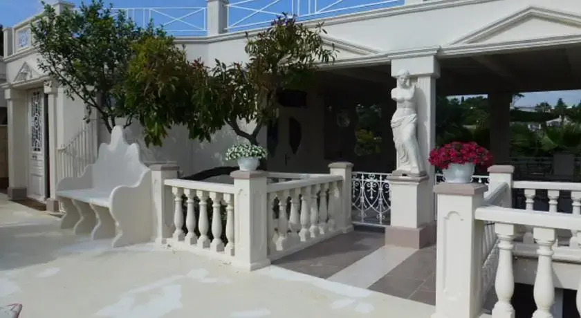 Villa Venus Croix