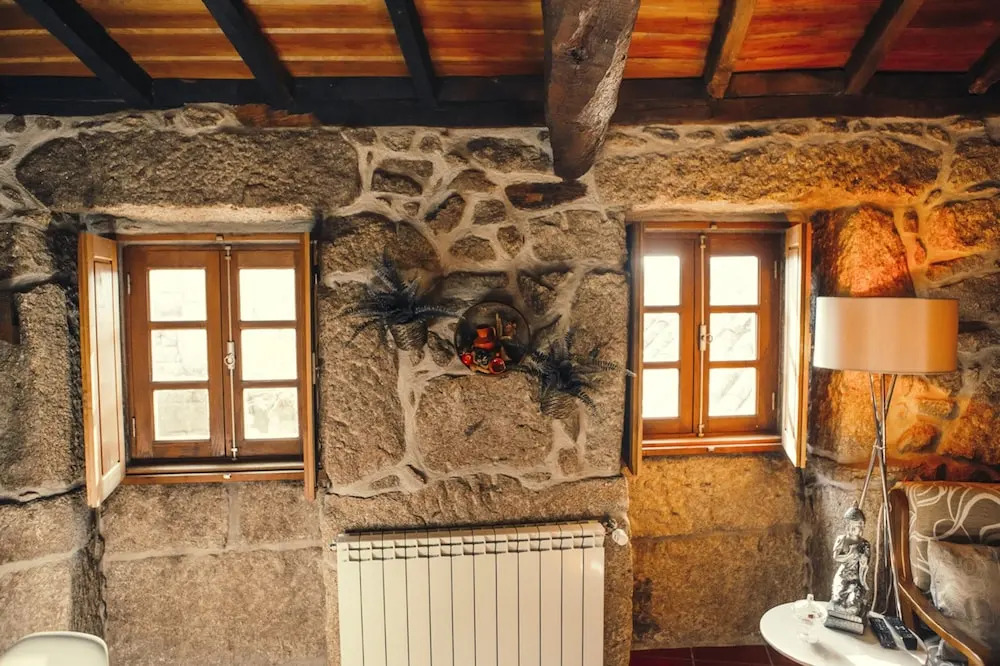 Comfortable house in Lindoso, stunning mountain view
