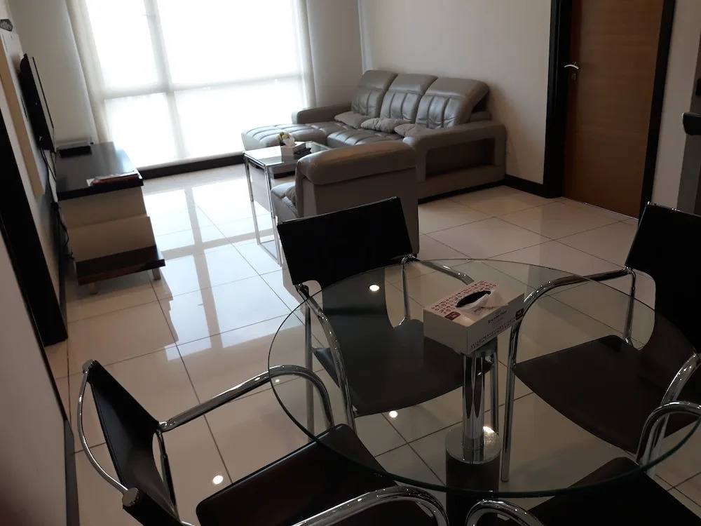 Oris Casa Resident