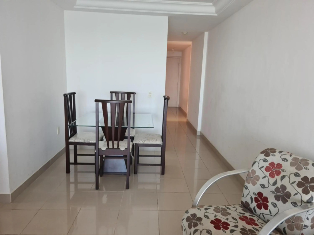 Linda vista (De Frente Para a Praia das Virtudes), 3 quartos (1 Suíte), mobiliado, Wi-Fi, TV Smart!