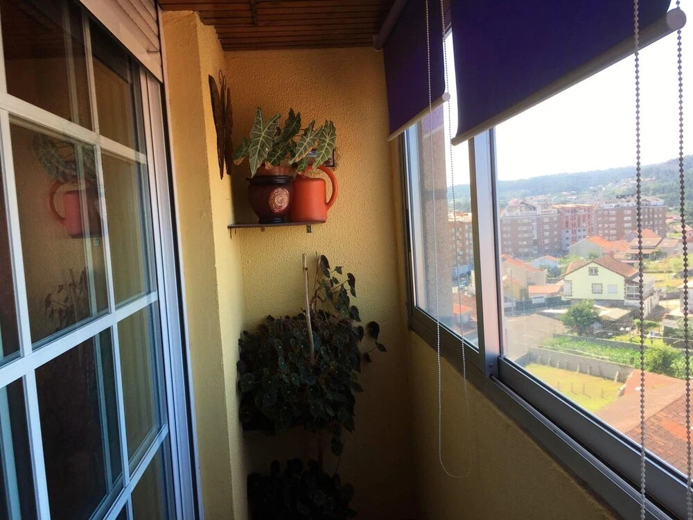 Apartment With 3 Bedrooms in Vilagarcía de Arousa, With Wonderful sea View, Private Pool and Terrace Near the Beach