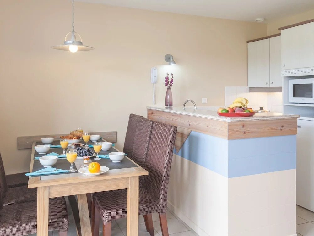 Comfortable House With Dishwasher, Located in Nature Reserve