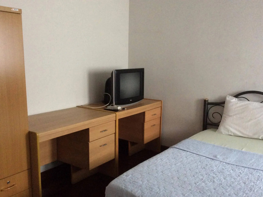 Mint House - Hostel