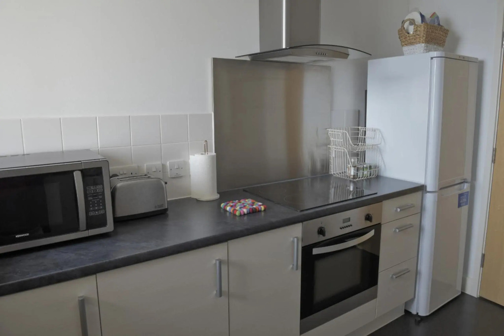 Toothbrush Apartments - Ipswich Waterfront South - Avalon Court