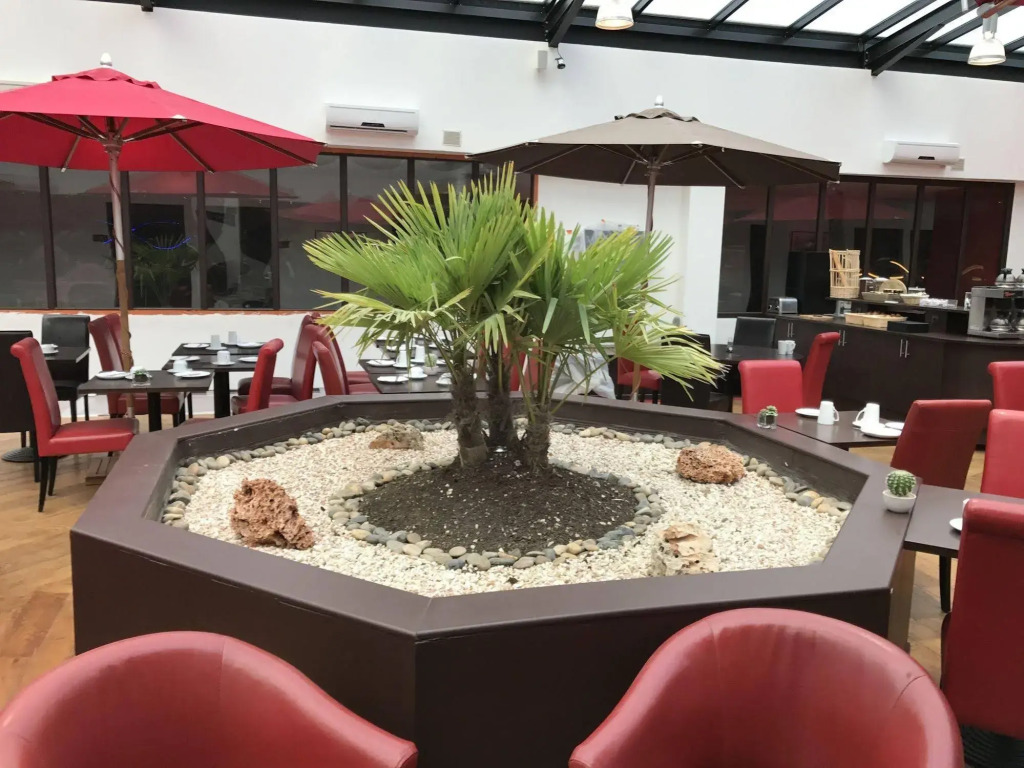 Zenia Hotel & Spa