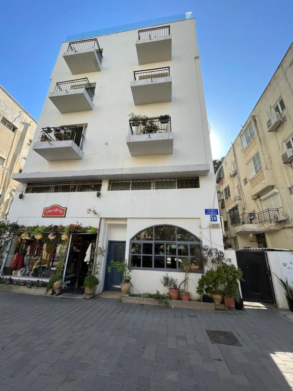 Adorable 2 bedrooms apt next to the beach