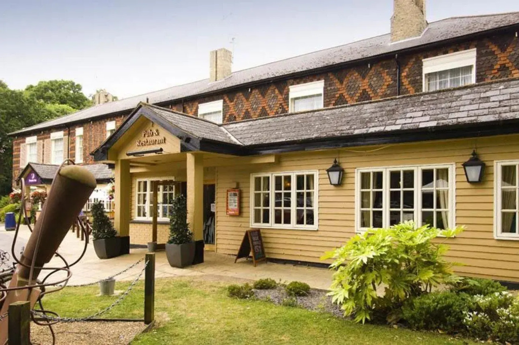 Premier Inn Godalming