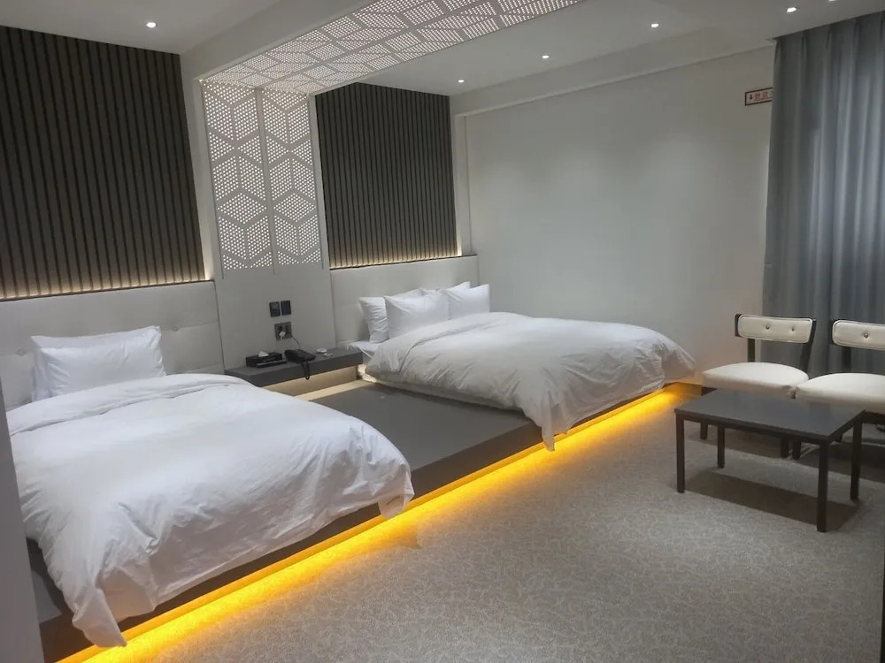 Busan Park Hotel