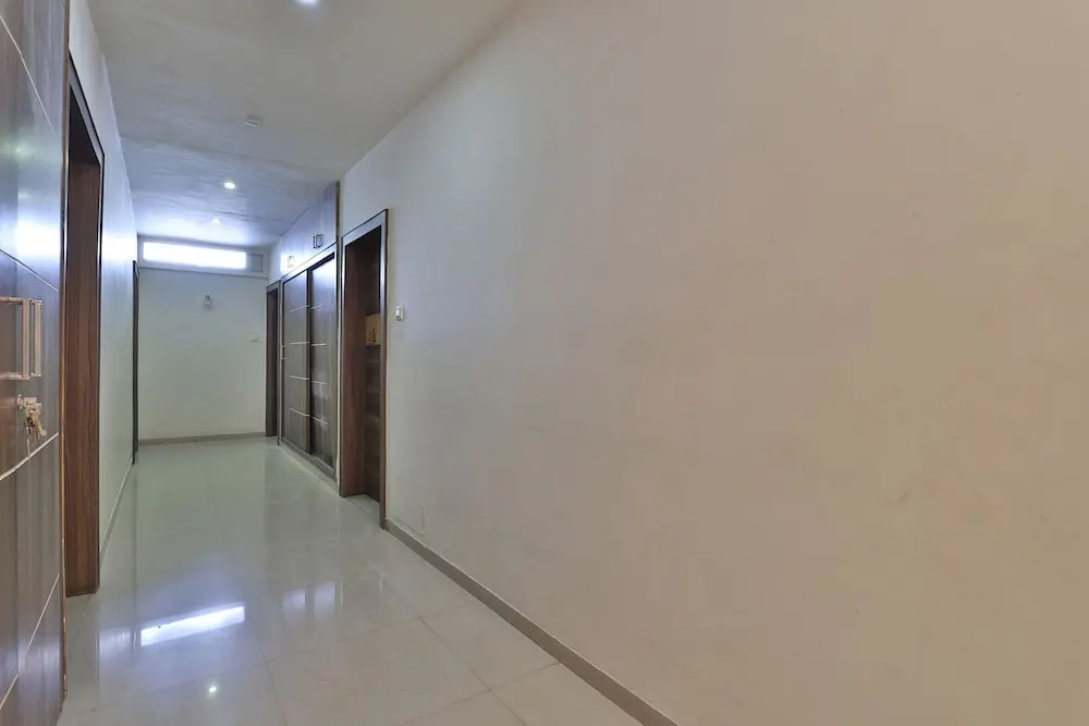 OYO 41737 Hotel Atithi