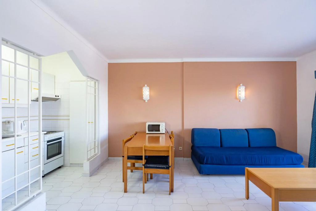 Sunholidays Apartment by Portugalferias