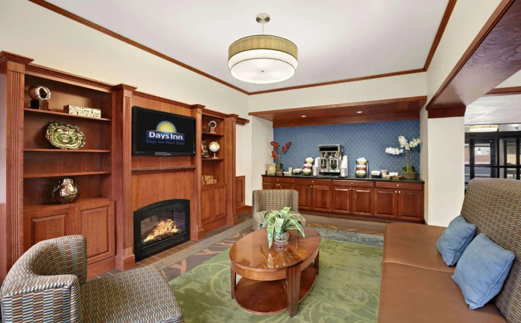 Days Inn by Wyndham Penn State