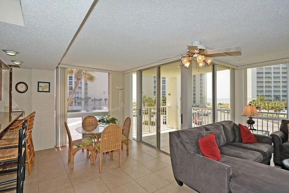 Shoreline 3036 Condo by RedAwning