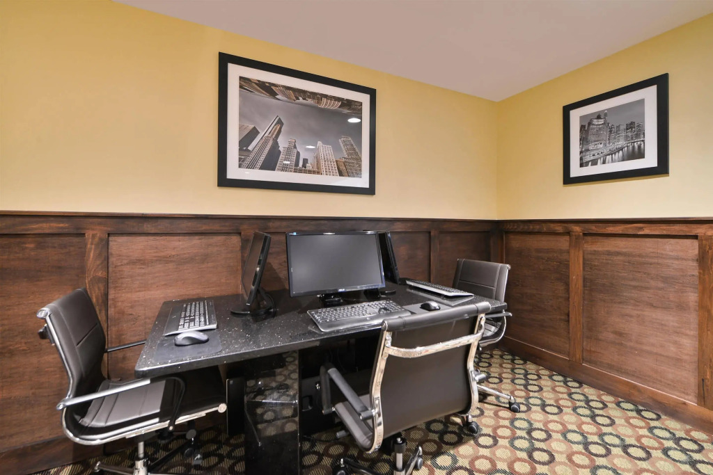 Best Western Glenview - Chicagoland Inn and Suites