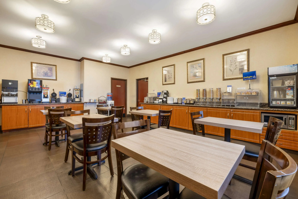 Best Western Los Angeles Worldport Hotel