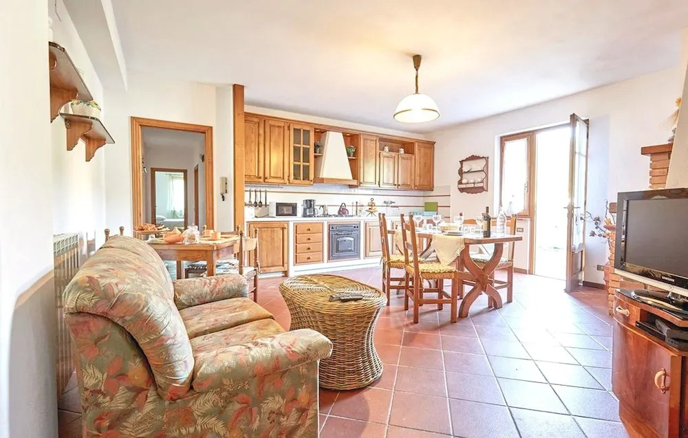 Apartment With 3 Bedrooms in Stiava, With Private Pool, Enclosed Garde