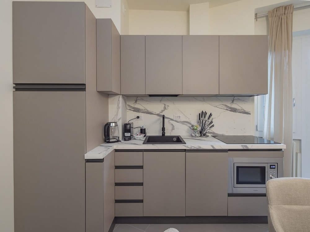 Brand new 2 BR With Balcony in Sempione