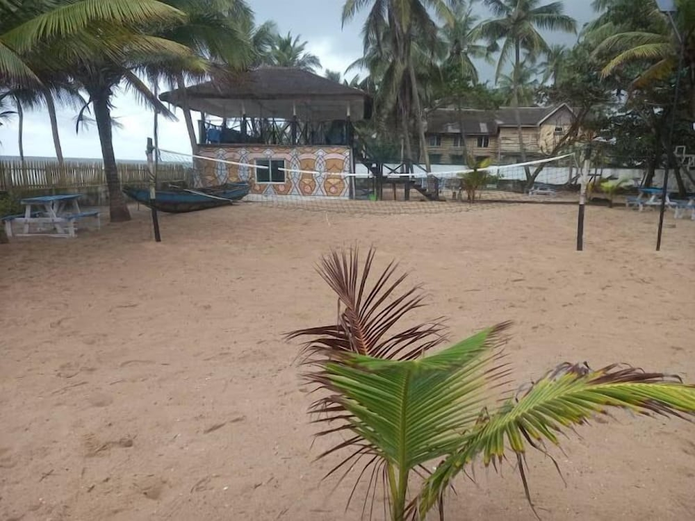 Chakaville Beach Resort