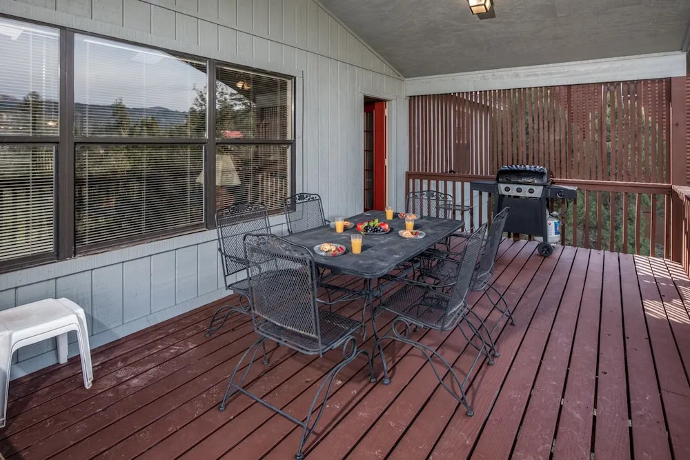 Ruidoso Three-bedroom