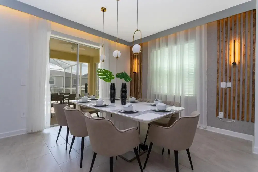 New Spacious charming home near Disney