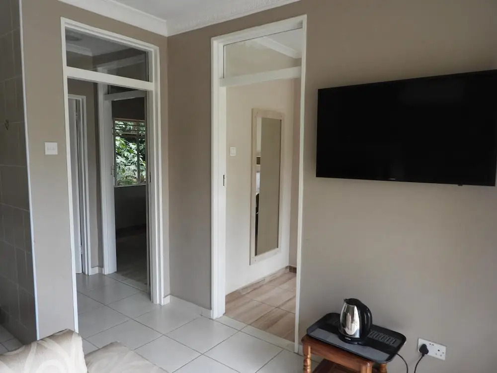 2 Bed Apartment With Ensuite Kitchenette- 2071