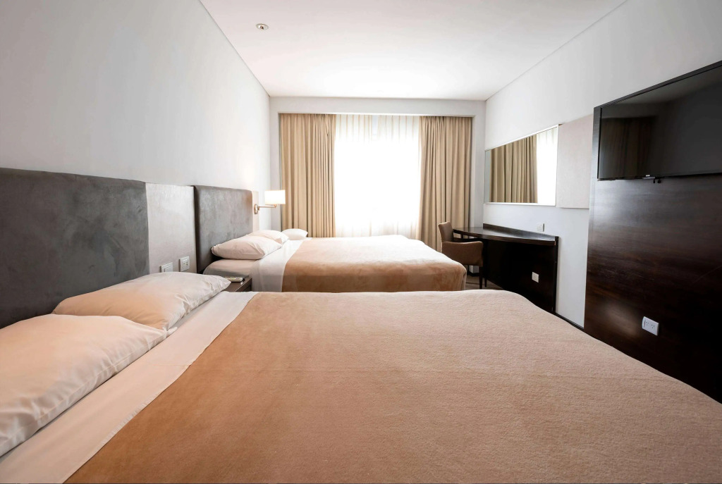 Howard Johnson Villa Carlos Paz