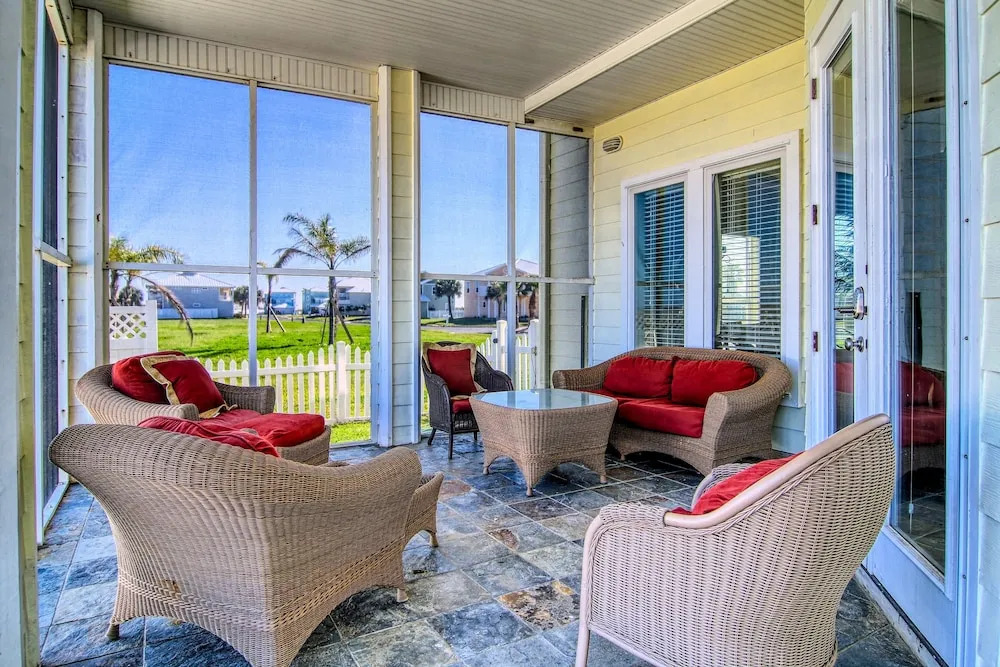 The Yellow Rose of Port A 4 Bedrooms 3 Bathrooms Home