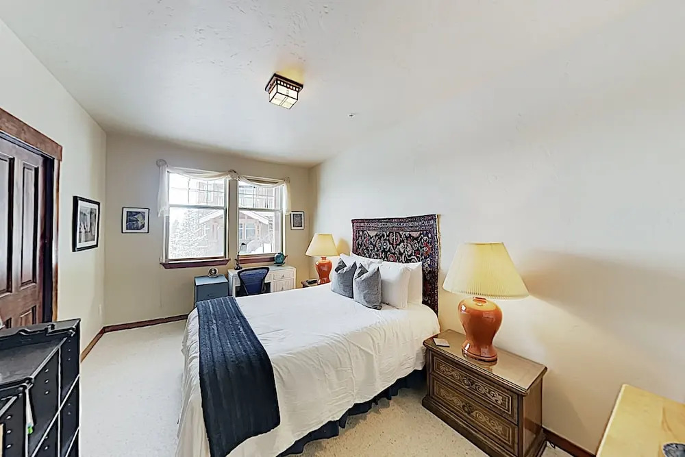 New Listing! Central Winter Park W/ Hot Tub 2 Bedroom Condo