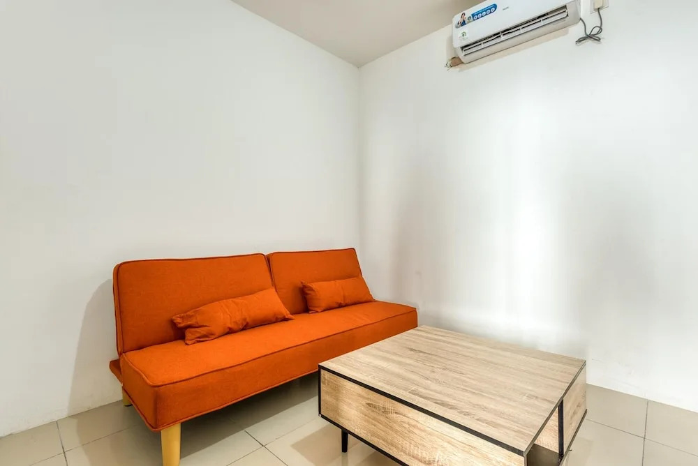 Reddoorz Apartment @ Pasar Baru Mansion