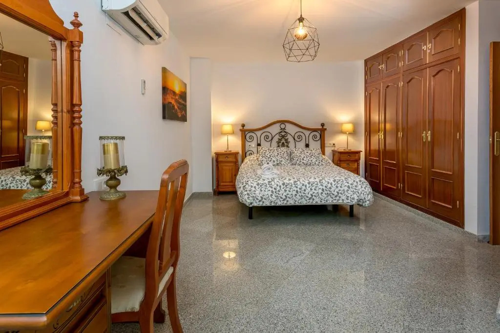 SUITE PLAYA CARIHUELA Apartamentos