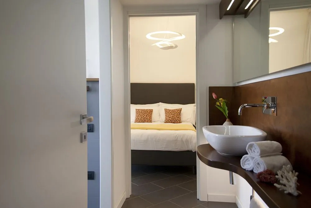 Foyer Rooms&Suites - Self Check-in