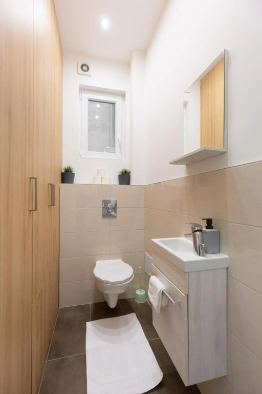 Lovely 2-bedroom apartment at the Vaci Street