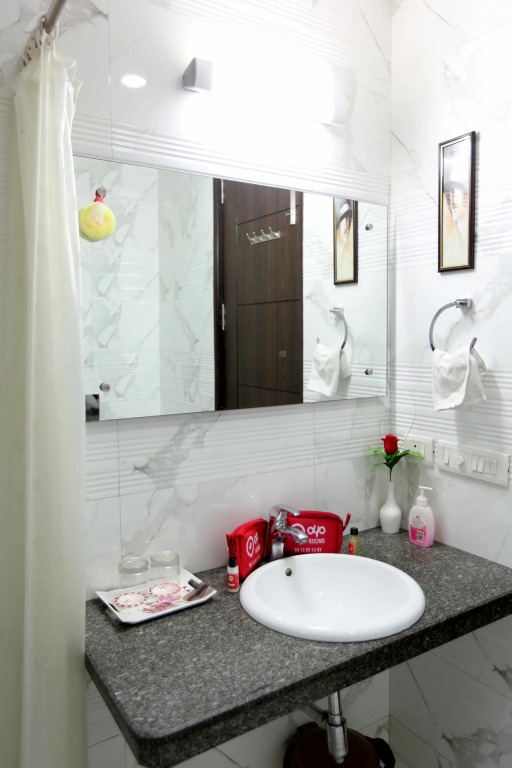 OYO 397 Hotel RR Residency