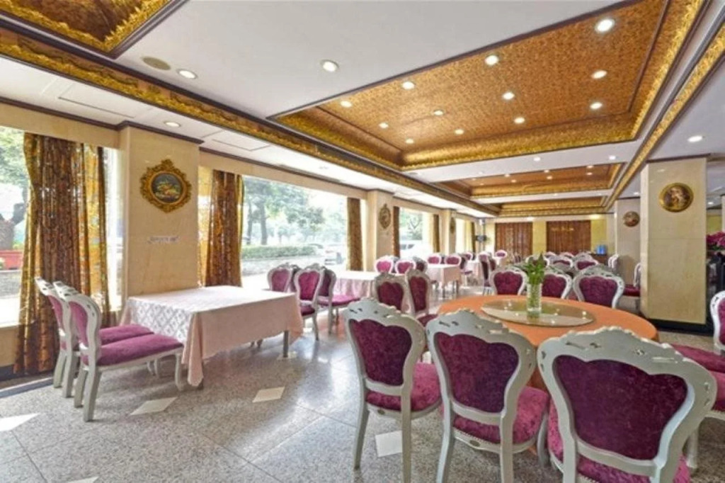 GreenTree Inn Changzhou Dinosaur Park Global Harbor Express Hotel