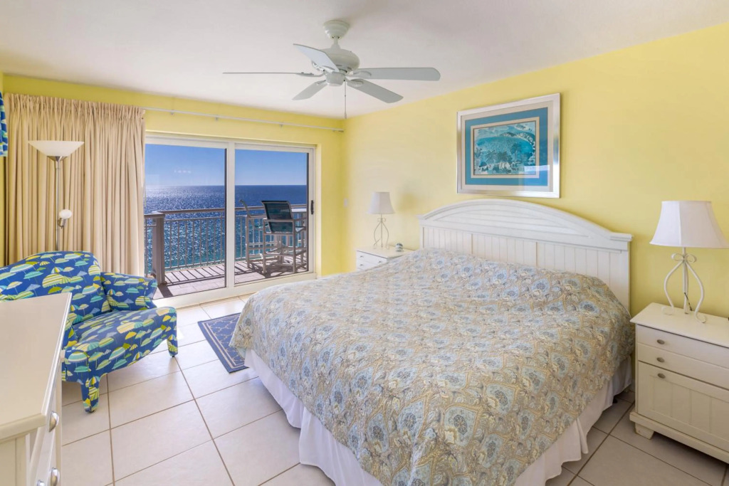 Destin Towers - Available March 18 to April 1st & April 15-22nd! ON THE BEACH