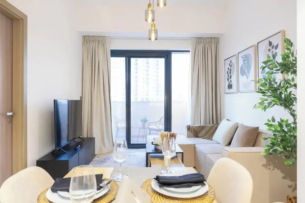 Classic 1BR In Azizi Riviera Meydan