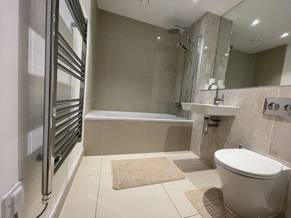 Remarkable 2-bed Apartment in London