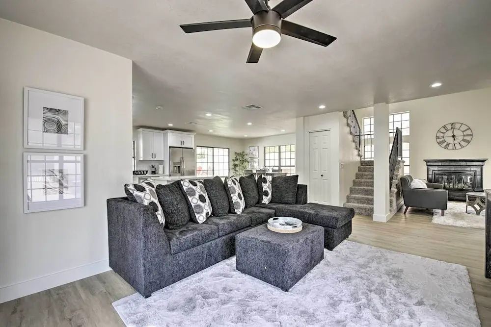 Hot Tub! Family-friendly Home, 8 Mi to Westgate