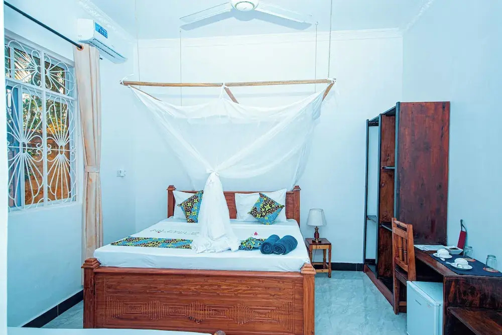 Pongwe Beachfront Villa